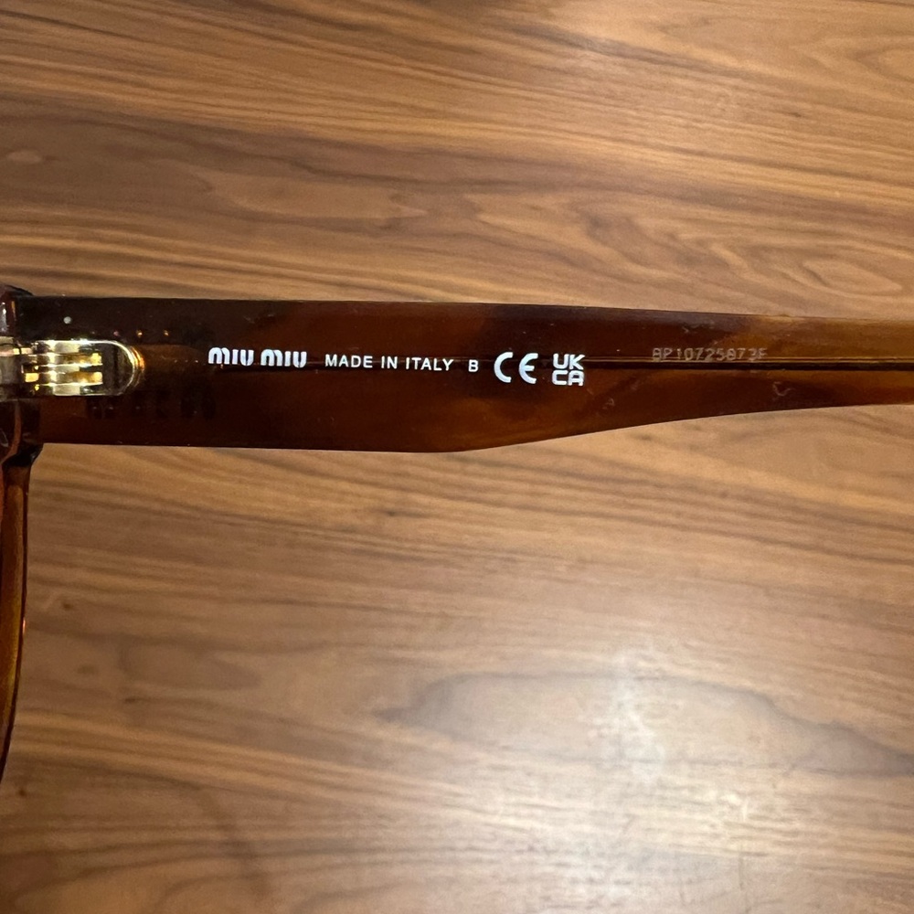 Miu Miu Tortoise Shell Sunglasses MU 02ZS - Picture 6 of 12